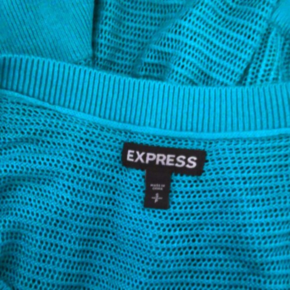 New Express Blue Top Tunic Stretch Loose Knit Sweater Short Sleeve NWOT Sz S - Picture 4 of 5